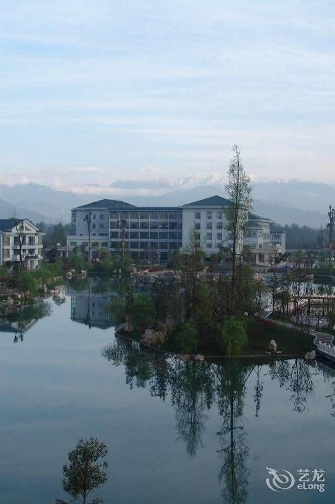 Jingyue Lake Hotel Dujiangyan Extérieur photo